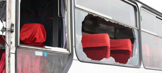 Ośmioro dzieci rannych we wtorkowym zderzeniu autobusów. Przyczyną wymuszenie pierwszeństwa? (ZDJĘCIA)