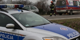 Radiowóz dachował w Brzozowie. Policjant odniósł niegroźne obrażenia