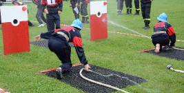 AKTUALIZACJA: ,,Strażak wody się nie boi, jest z nią na co dzień” XVIII Powiatowe Zawody Sportowo-Pożarnicze w deszczu (FILM, ZDJĘCIA)
