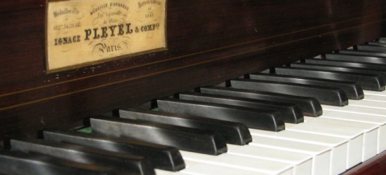 Urząd Marszałkowski przeznaczy 50 tysięcy na renowację fortepianu (ZDJĘCIA)
